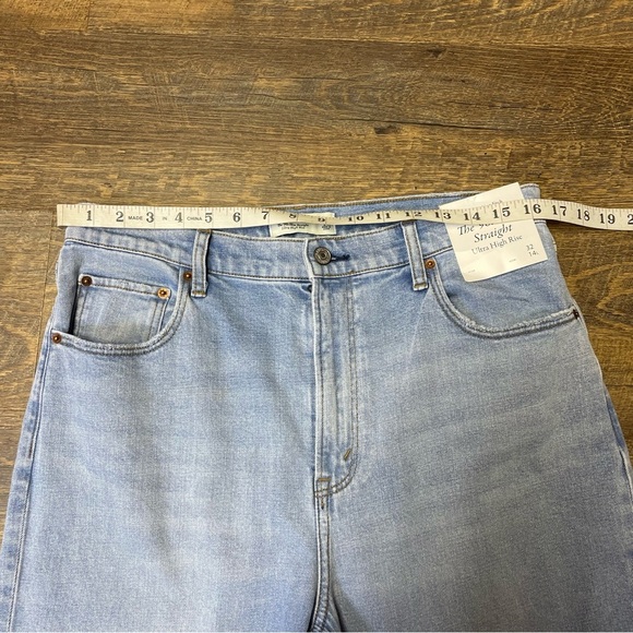 NEW Abercrombie & Fitch ‘90s Slim Straight Ultra High Rise Jeans Womens 32/14L - Picture 2 of 11